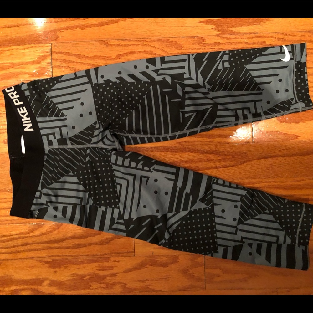 Nike pro leggings